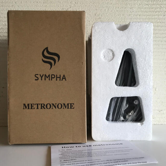 【SYMPHA】メトロノーム ゴールド振り子 黒　テンポ/40-208bpm対応 楽器の楽器 その他(その他)の商品写真