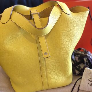 エルメス(Hermes)の【専用】GMサイズ☆ エルメスピコタンロック26 ライム 新品未使用  入手困難(ハンドバッグ)