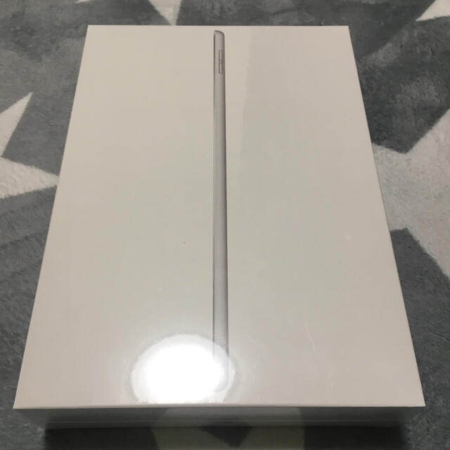 iPad 32GB wifi  シルバー　第8世代