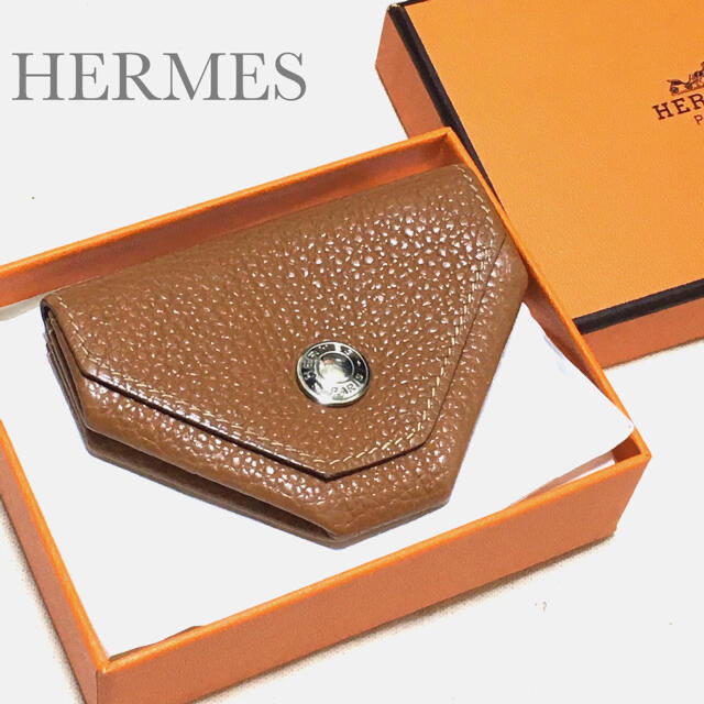 Hermes(エルメス)のエルメス　財布　コインケース　ベージュ　ル・ヴァンキャトル　 レディースのファッション小物(財布)の商品写真