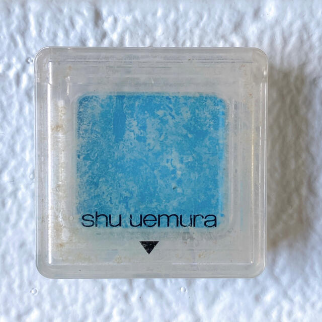 shu uemura(シュウウエムラ)のシュウウエムラ　プレスド　アイシャドー　P   ブルー　655 コスメ/美容のベースメイク/化粧品(アイシャドウ)の商品写真