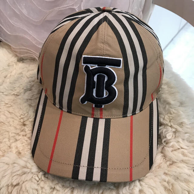 Burberry 新品 バーバリー キャップ 帽子 Lサイズの通販 By のきてん S Shop バーバリーならラクマ Burberry 新品 バーバリー キャップ 帽子 Lサイズの通販 By のきてん S Shop バーバリーならラクマ
