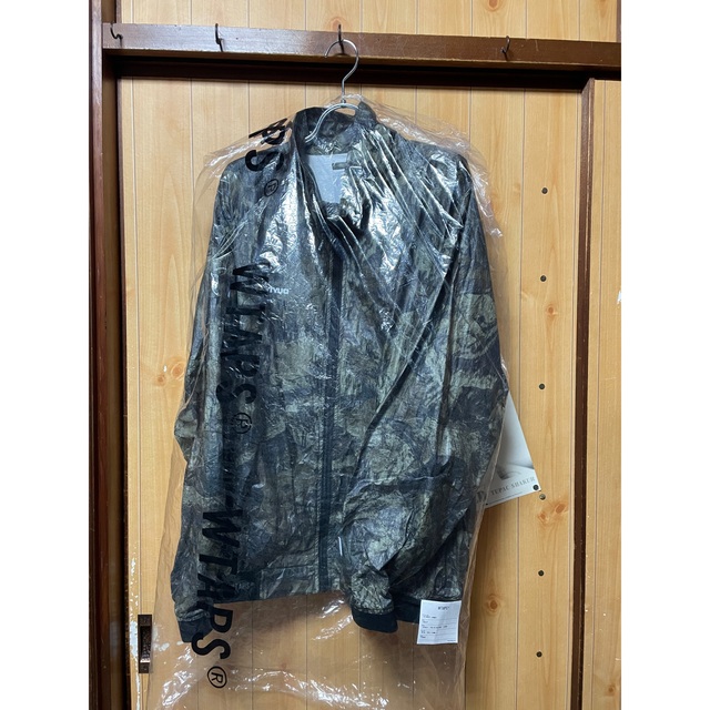 CREEP / JACKET. POLYETHYLENE. TYVEK☆L ジャケット/アウター CREEP / JACKET. POLYETHYLENE. TYVEK☆L ジャケット/アウター