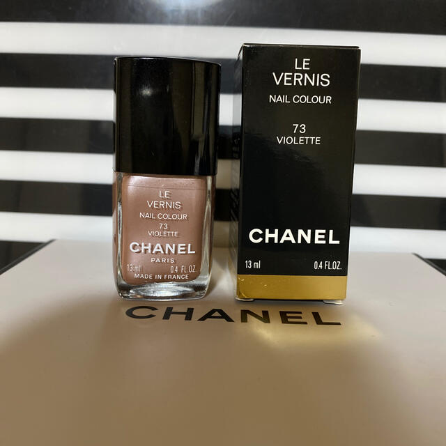 CHANEL(シャネル)の【人気色】シャネル　ヴェルニ　73 コスメ/美容のネイル(マニキュア)の商品写真