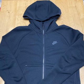 ナイキ(NIKE)のNIKEテックフリースパーカー(パーカー)