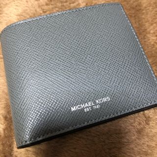 マイケルコース(Michael Kors)の【新品未使用】マイケルコース　二つ折り財布(折り財布)