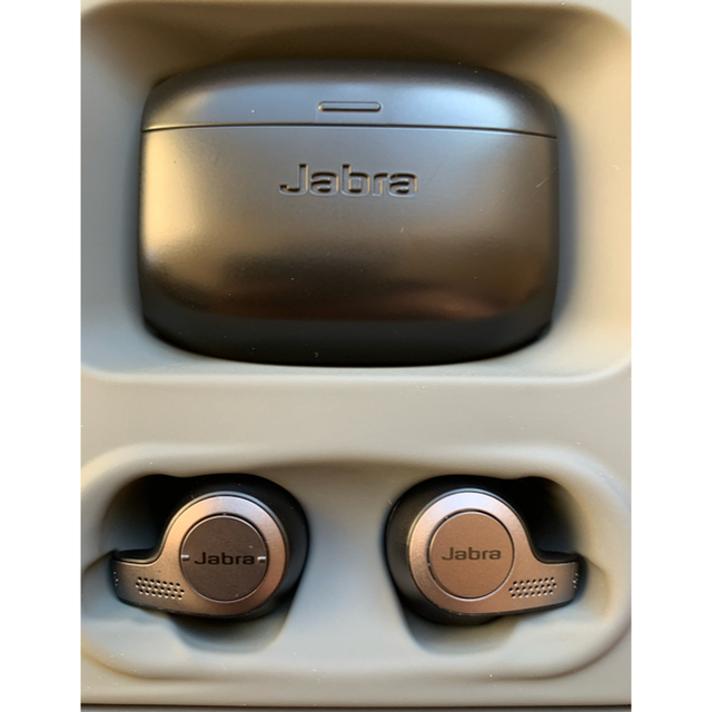 Jabra Elite 65t スマホ/家電/カメラのオーディオ機器(ヘッドフォン/イヤフォン)の商品写真