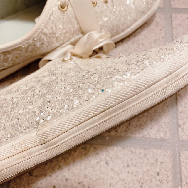 kate spade new york(ケイトスペードニューヨーク)のkatespade ケイトスペード　keds グリッター　スニーカー レディースの靴/シューズ(スニーカー)の商品写真