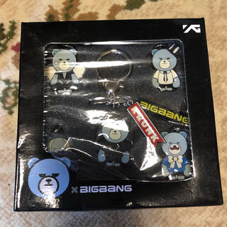ビッグバン(BIGBANG)の【破格】公式　新品　BIGBANG キーホルダー セット 2個(アイドルグッズ)