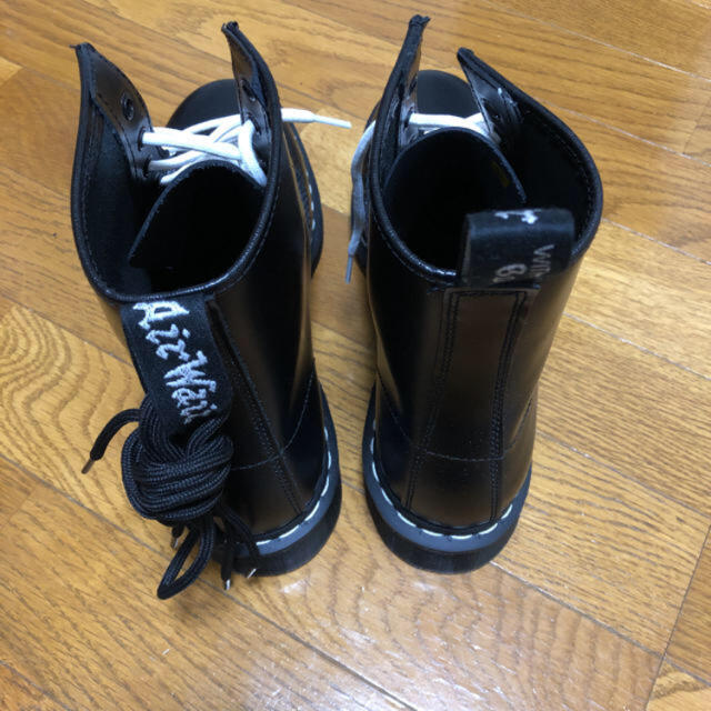 Dr.Martens(ドクターマーチン)のドクターマーチン 白ステッチ 27cm メンズの靴/シューズ(ブーツ)の商品写真