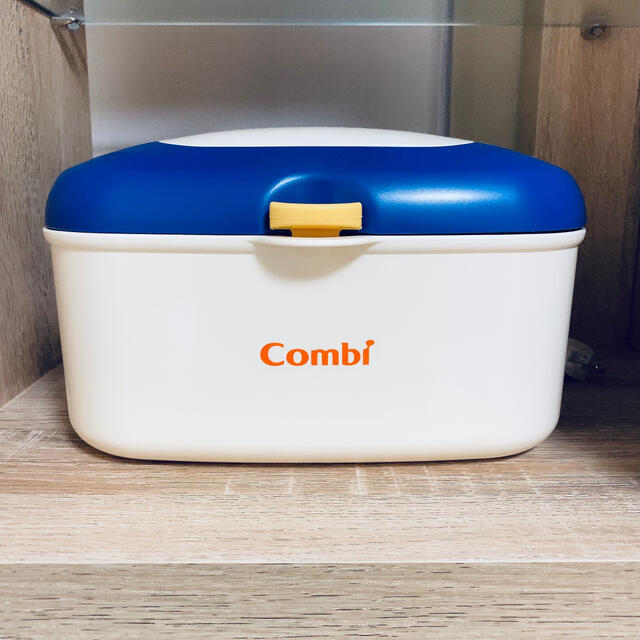 combi(コンビ)の【にゃん様専用】コンビおしり拭きウォーマー キッズ/ベビー/マタニティのおむつ/トイレ用品(ベビーおしりふき)の商品写真