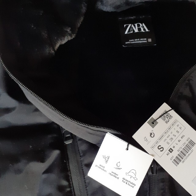 ZARA(ザラ)の新品タグ付き☆ウォーター&ウインドプロテクト機能付きコート レディースのジャケット/アウター(ダウンコート)の商品写真