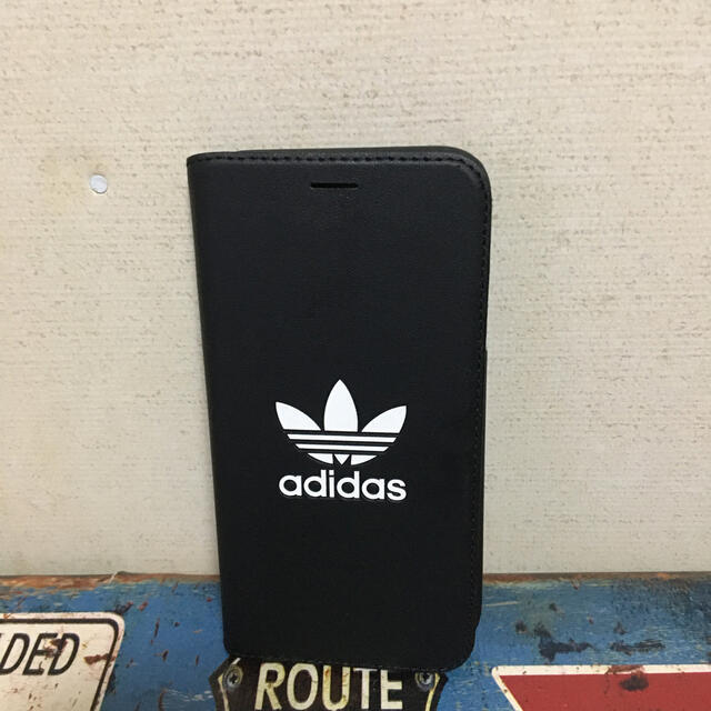 Adidas Adidas Iphone10スマホカバーの通販 By Ryu1119 S Shop アディダスならラクマ