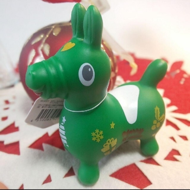 Rody(ロディ)のクリスマス柄ロディ４匹セットRodyマスコットフィギュア新品 匿名配送 エンタメ/ホビーのおもちゃ/ぬいぐるみ(キャラクターグッズ)の商品写真