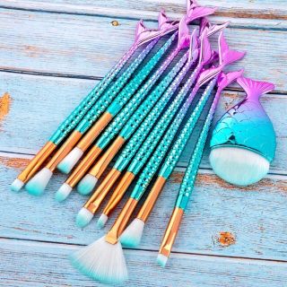 【大人気】マーメイド　人魚　メイクブラシ　セット　化粧　メイク　筆(ブラシ・チップ)
