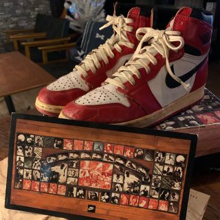 ナイキ(NIKE)の☆箱付き完品 良品 エアジョーダン1  94年初期復刻 シカゴ☆(スニーカー)