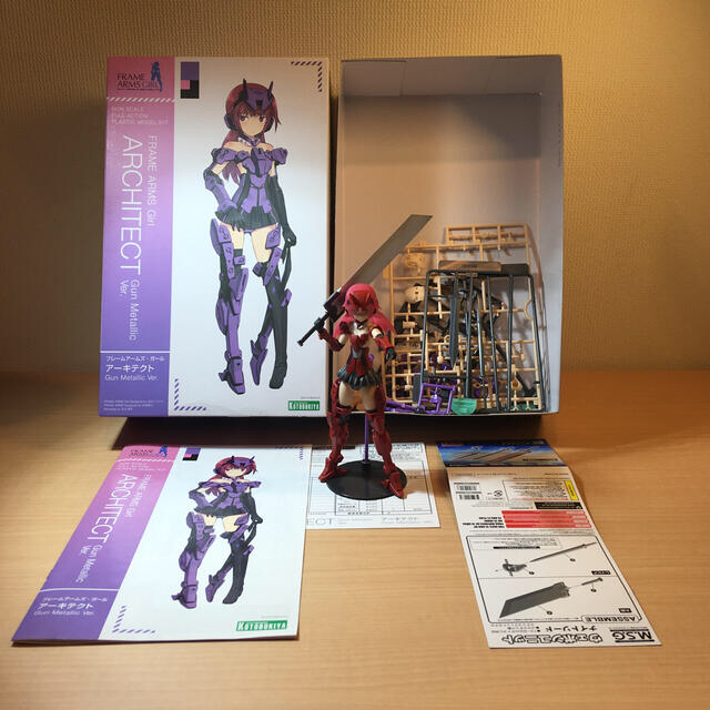 KOTOBUKIYA(コトブキヤ)のフレームアームズガール　アーキテクト　プラモデル完成品 エンタメ/ホビーのおもちゃ/ぬいぐるみ(模型/プラモデル)の商品写真