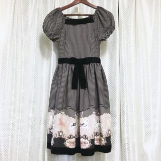 イノワ美品♡メリーゴーランド柄OP