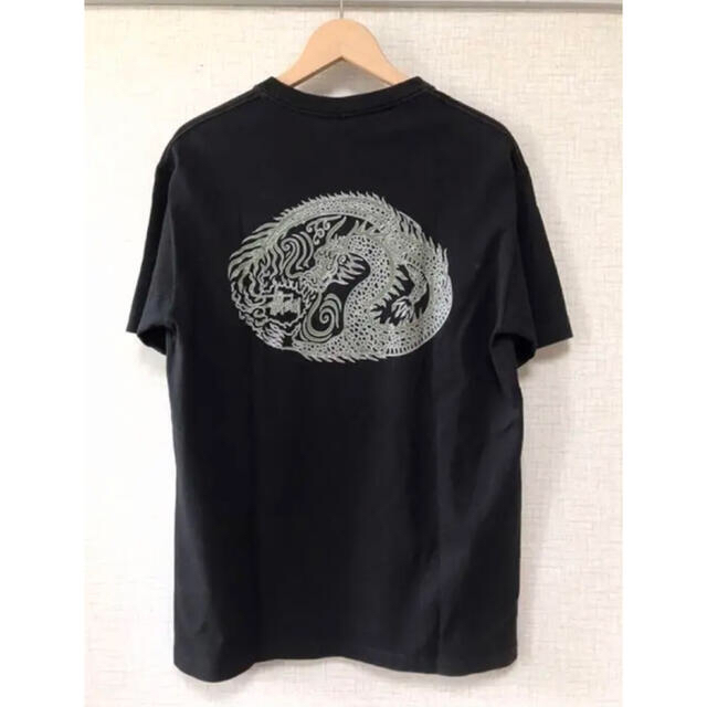 STUSSY(ステューシー)のStussy 龍 ドラゴン デザイン Tシャツ レア メンズのトップス(Tシャツ/カットソー(半袖/袖なし))の商品写真