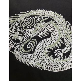 ステューシー(STUSSY)のStussy 龍 ドラゴン デザイン Tシャツ レア(Tシャツ/カットソー(半袖/袖なし))