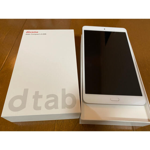 NTTdocomo(エヌティティドコモ)のdtab(タブレット) スマホ/家電/カメラのPC/タブレット(タブレット)の商品写真