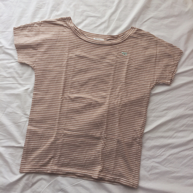 mina perhonen(ミナペルホネン)のサリースコット 猫ボーダーTシャツ レディースのトップス(Tシャツ(半袖/袖なし))の商品写真