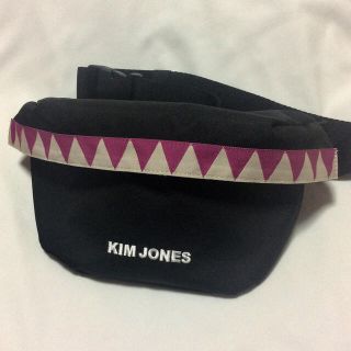 キムジョーンズ(KIM JONES)の新品⭐️KIM JONES ウエストバッグ(ボディバッグ/ウエストポーチ)