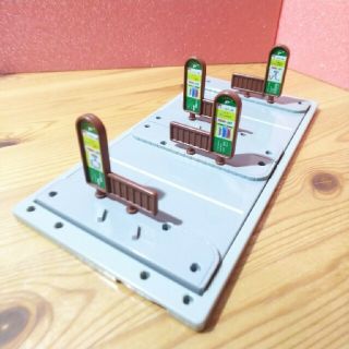 トミカタウン≪バス停≫バスロータリー(ミニカー)