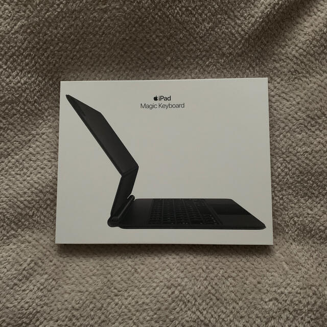 iPad(アイパッド)のiPad Magic Keyboad スマホ/家電/カメラのPC/タブレット(タブレット)の商品写真