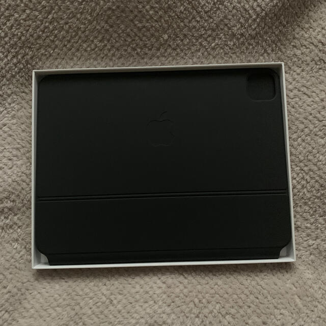 iPad(アイパッド)のiPad Magic Keyboad スマホ/家電/カメラのPC/タブレット(タブレット)の商品写真