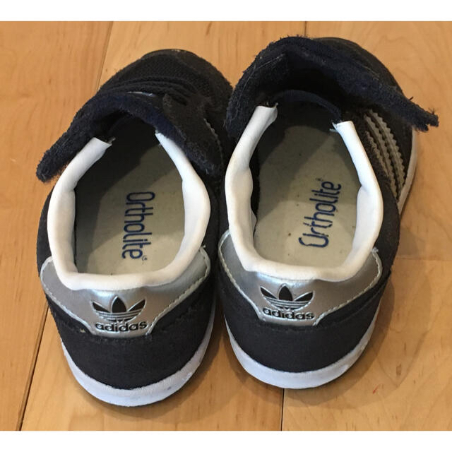 adidas(アディダス)のadidas ベビー　靴 キッズ/ベビー/マタニティのベビー靴/シューズ(~14cm)(スニーカー)の商品写真