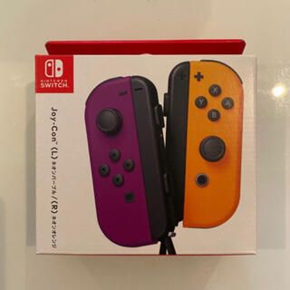 ニンテンドースイッチ(Nintendo Switch)のジョイコン　Joy-Con(L)ネオンパープル/(R)ネオンオレンジ(ゲーム)