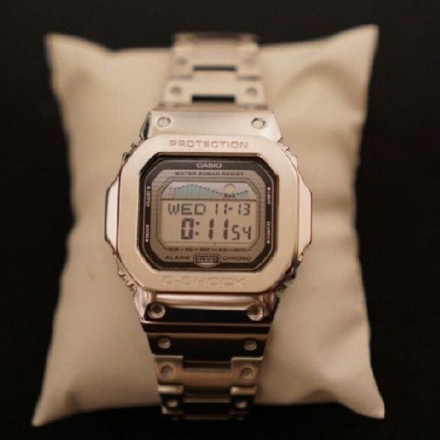 G-SHOCK(ジーショック)のG-SHOCK メタル カスタム GLX-5600-1JF メンズの時計(腕時計(デジタル))の商品写真