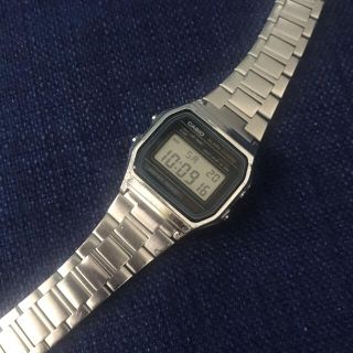 カシオ(CASIO)のVintage CASIO カシオ 腕時計　デジタル　チープカシオ　シルバー(腕時計(デジタル))