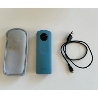 リコー(RICOH)のRICOH THETA SC ブルー（自撮り棒付き）(コンパクトデジタルカメラ)