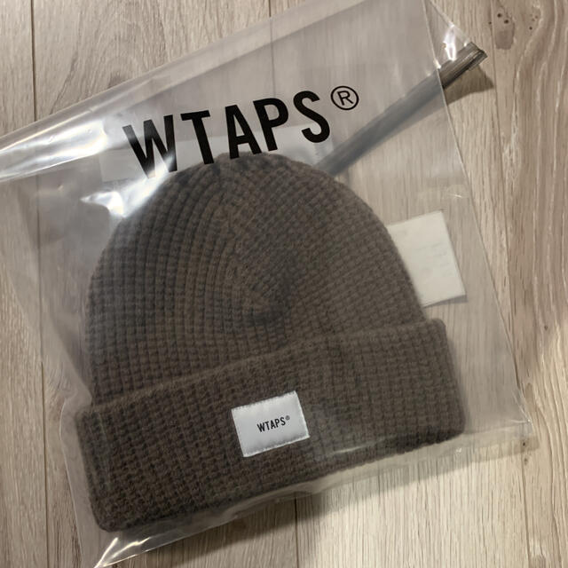 W)taps(ダブルタップス)の窪塚着用　WTAPS BEANIE 01 BEANIE WOOL ベージュ メンズの帽子(ニット帽/ビーニー)の商品写真