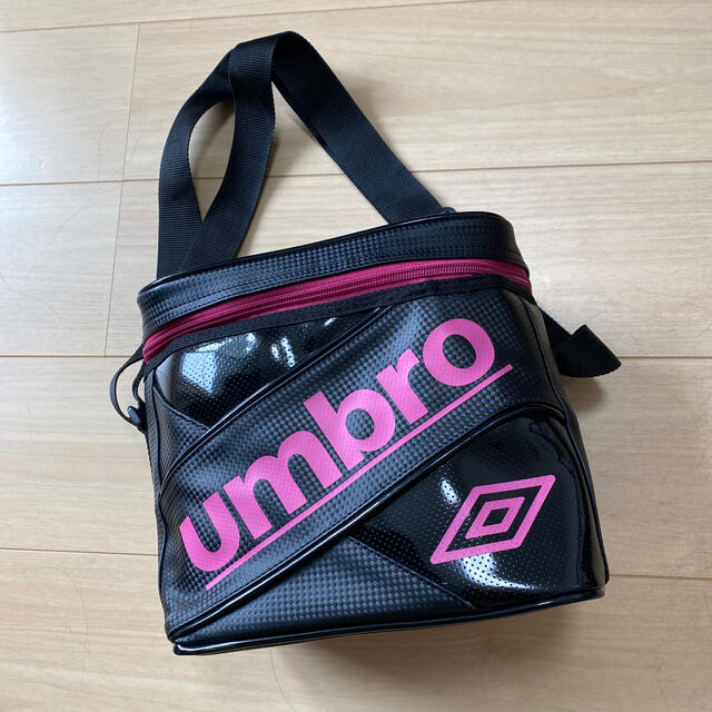 UMBRO(アンブロ)のUmbro 保冷バッグ スポーツ/アウトドアのアウトドア(その他)の商品写真