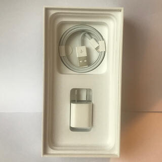 アップル(Apple)の【新品未使用】iPhone 充電器セット 純正品(バッテリー/充電器)