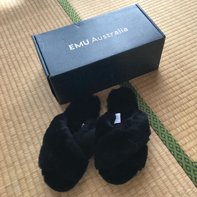 EMU(エミュー)の試着のみ　emu ファーサンダル レディースの靴/シューズ(サンダル)の商品写真