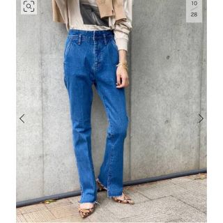 スピックアンドスパン(Spick & Span)の 新品　Spick and Span BEAUTY-LINE SLIT デニム(デニム/ジーンズ)