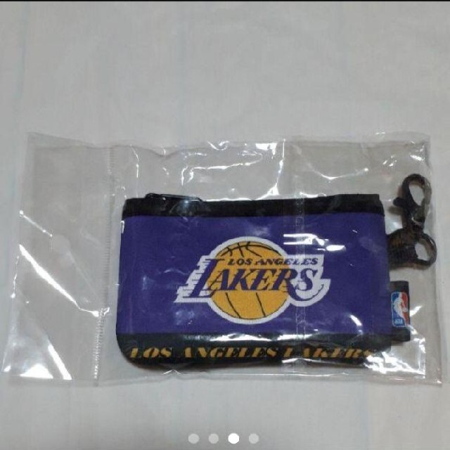 NBA　レイカーズ　コインケース スポーツ/アウトドアのスポーツ/アウトドア その他(バスケットボール)の商品写真