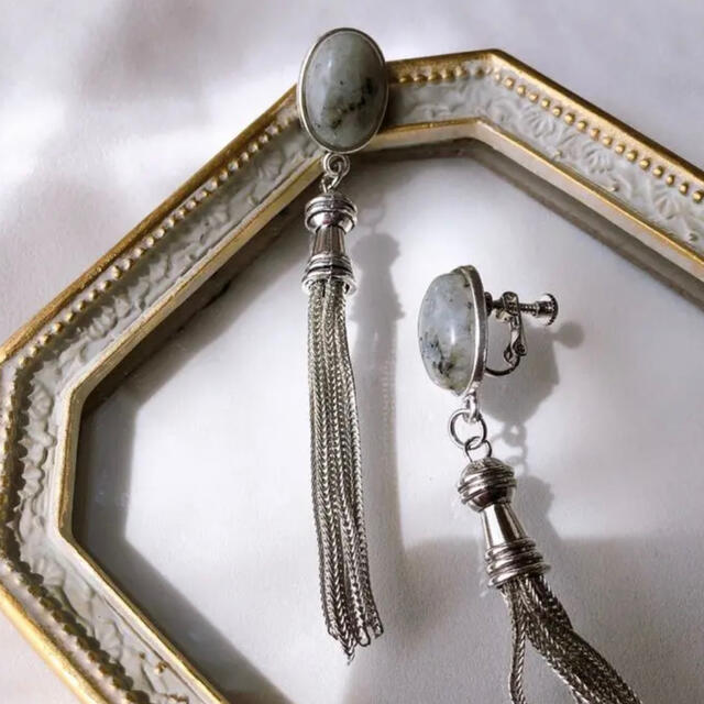 KBF(ケービーエフ)のnuance  silver tassel pierce/earring ハンドメイドのアクセサリー(イヤリング)の商品写真