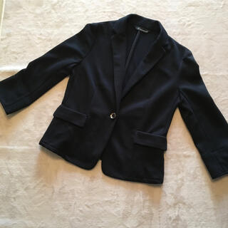 ショートジャケット　七分袖　黒　(テーラードジャケット)