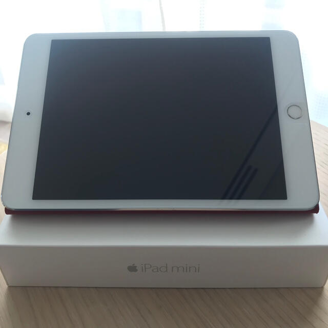 iPad mini4 16GB シルバー