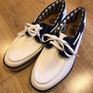 ヴァンズ(VANS)のVANS スニーカー　デッキシューズ　28.5cm ホワイト(デッキシューズ)