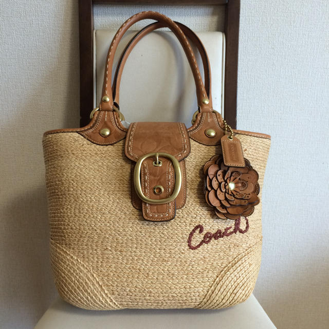 COACH(コーチ)のコーチ ブリーカーストローメッシュトート レディースのバッグ(かごバッグ/ストローバッグ)の商品写真