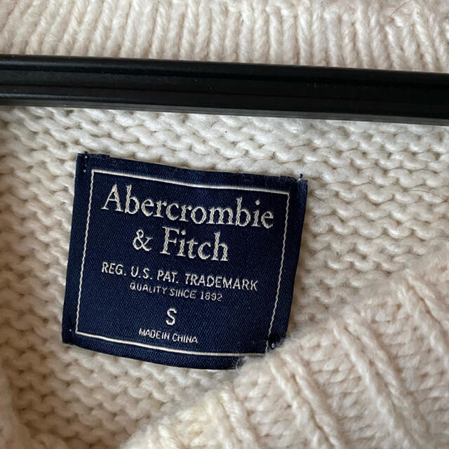 Abercrombie&Fitch(アバクロンビーアンドフィッチ)のアバクロ セーター レディースのトップス(ニット/セーター)の商品写真