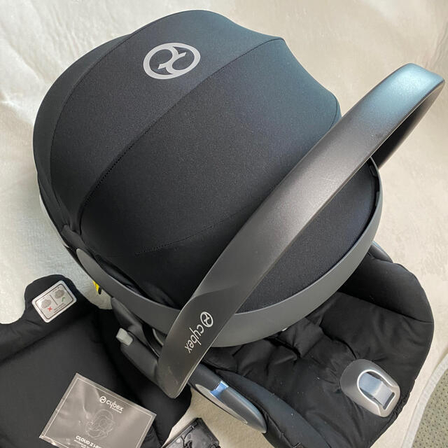 cybex 美品 Cybex Cloud Z i-size 新生児から18ヶ月の通販 by nana's shop｜サイベックスならラクマ