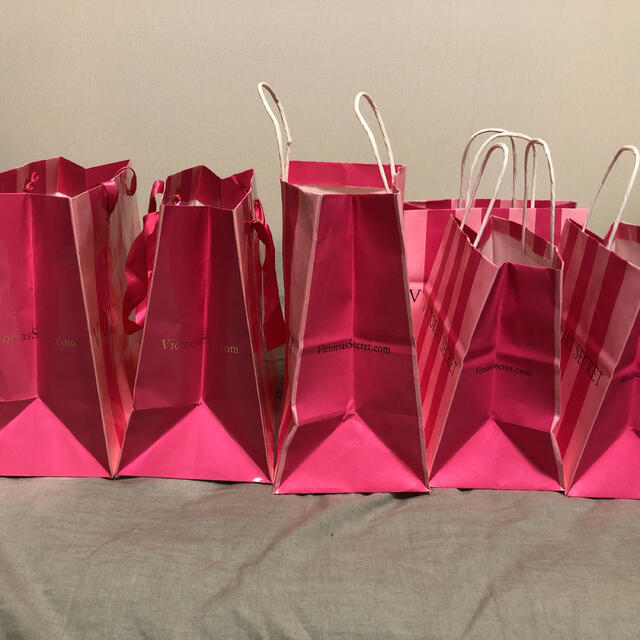 Victoria's Secret(ヴィクトリアズシークレット)のヴィクトリアズシークレットショップ袋7枚セット レディースのバッグ(ショップ袋)の商品写真