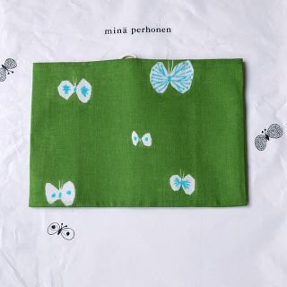 ミナペルホネン(mina perhonen)のミナペルホネン   ブックカバー　A 6サイズ手帳カバー(ブックカバー)